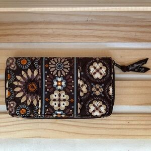 Vera Bradley Brown/Cream Zipper Wallet Large